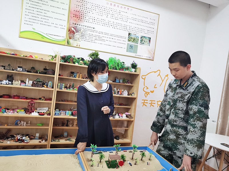 沙盤游戲治療方法,心理問題孩子學校,問題青少年教育學校,問題孩子學校 沙盤游戲治療方法,心理問題孩子學校,問題青少年教育學校,問題孩子學校
