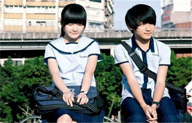 教育早戀孩子的學(xué)校,早戀教育學(xué)校,早戀孩子教育 教育早戀孩子的學(xué)校,早戀教育學(xué)校,早戀孩子教育