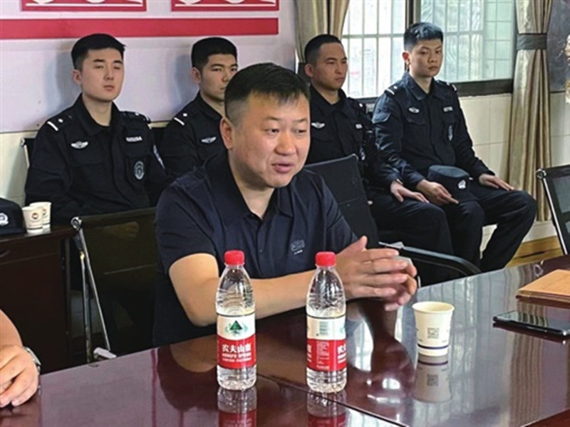 安徽公安聯(lián)手新起點教育拯救失足孩子 安徽公安聯(lián)手新起點教育拯救失足孩子