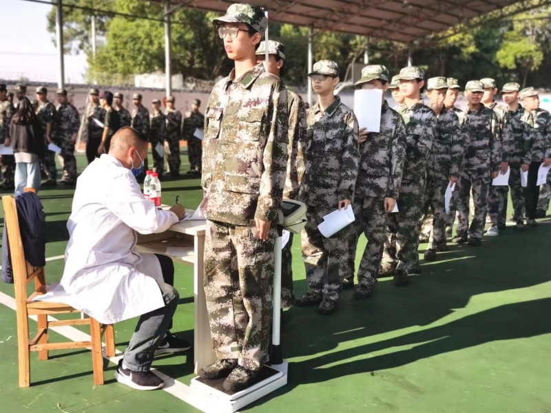 新起點青少年特訓學校組織學員開展健康體檢,青少年管教學校 新起點青少年特訓學校組織學員開展健康體檢,青少年管教學校