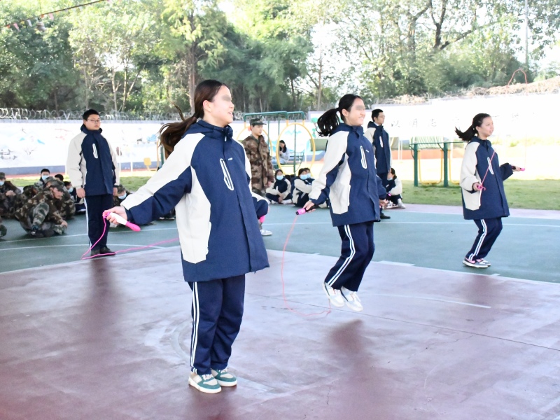 新起點組織學員進行體質健康測試 新起點組織學員進行體質健康測試