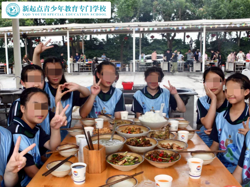 千龍湖戶外野炊活動—孩子們的勞動體驗與成長之旅 千龍湖戶外野炊活動—孩子們的勞動體驗與成長之旅